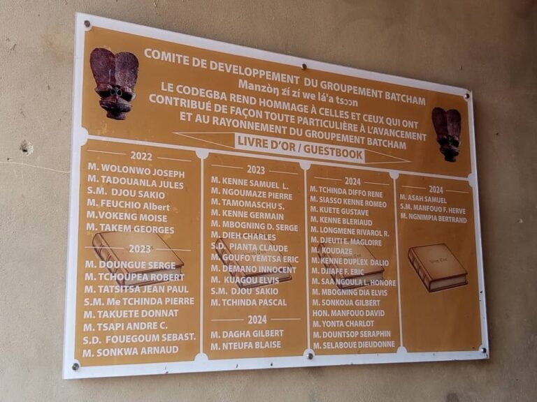 LIVRE D&rsquo;OR/GUESTBOOK 2022 – 2024